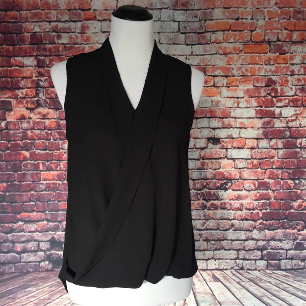 Small Black Lush Top